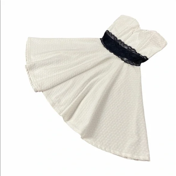 Heart Shaped Strapless Skater Dress - Picture 1 of 5